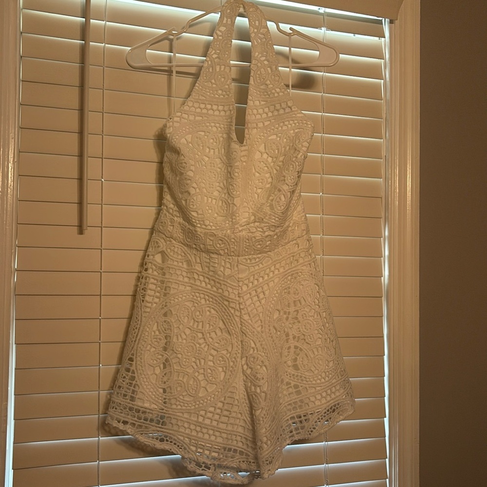 DO+BE White romper